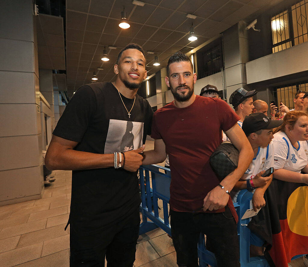 记者：尤文、国米等意甲俱乐部考察热那亚中场马利诺夫斯基（记者：包括尤文、国米在内的多家意甲队考察热那亚中场马利诺夫斯基）