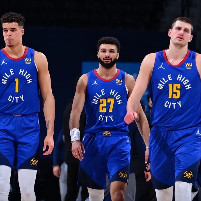 罗马诺：伊尔迪兹和尤文续约存在经济分歧，英超俱乐部在关注（罗马诺：尤文与伊尔迪兹续约谈判卡在薪资，英超多队密切关注）