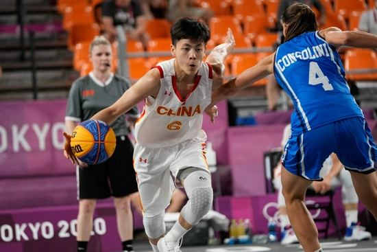 米体：索默犯了不少错，国米在寻找靠谱的一门（米体：索默失误频繁，国米正寻找更稳妥的主力门将）