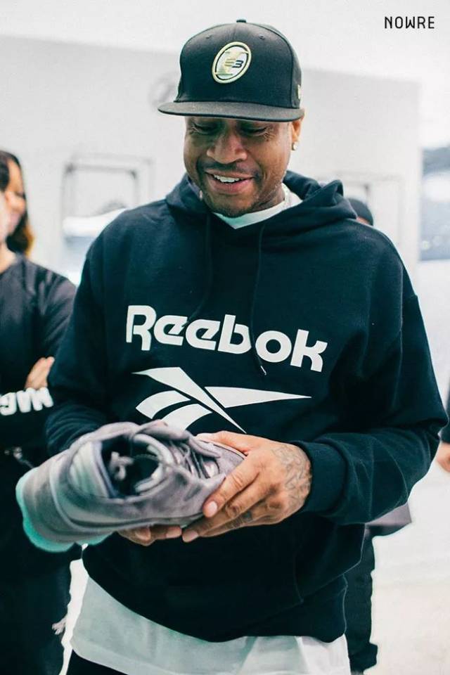 这次换防直接被晃倒（换防瞬间被晃倒）