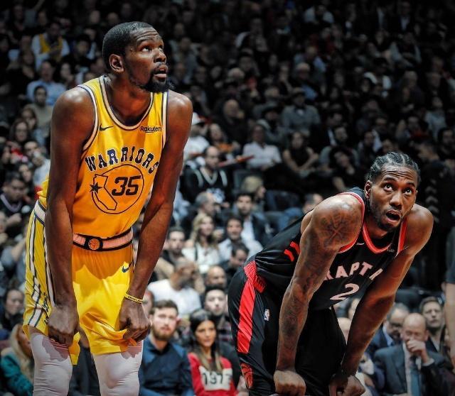 瑞天空：热刺、利物浦与扬-迪奥曼德的团队展开深度接触（瑞天空：热刺与利物浦已与扬-迪奥曼德方面进行深入沟通）