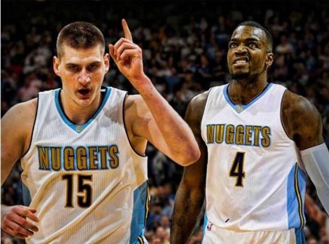 达万庆祝足协杯夺冠：我无比开心能实现这个将永存于心的梦想（达万欢庆足协杯加冕：实现一生难忘的梦想让我无比欣喜）