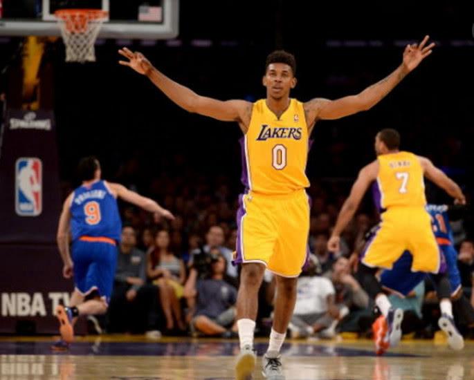 那年因为河北华夏幸福，我一头扎进了懂球帝的球迷圈...（那一年，河北华夏幸福把我带进了懂球帝的球迷圈）