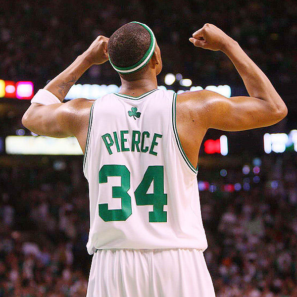 TyC名记：皇马已经告知尼科-帕斯，他们想在冬窗将其回购（TyC记者：皇马已通知尼科-帕斯，计划在冬季转会窗将其回购）