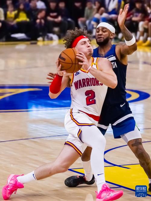 C罗在媒体评选的明年世界杯百大中高居第25！梅西仅第八！（媒体评选明年世界杯百大球星：C罗第25，梅西仅第8）